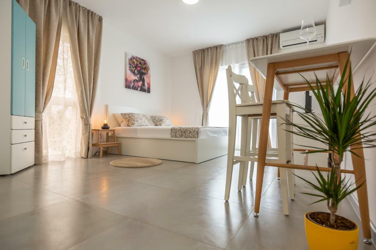 Luxury Apartments Nikolina Sea&City View Makarska Exterior foto