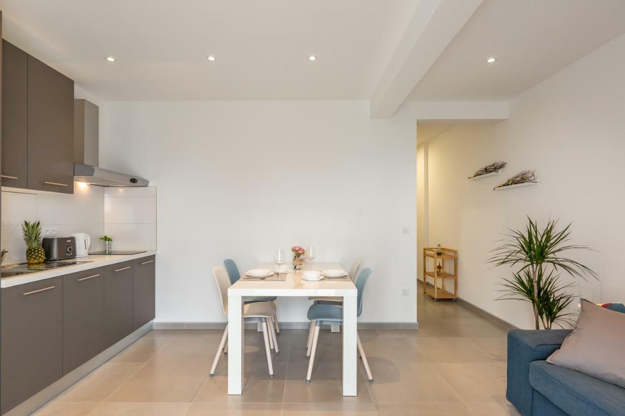 Luxury Apartments Nikolina Sea&City View Makarska Exterior foto