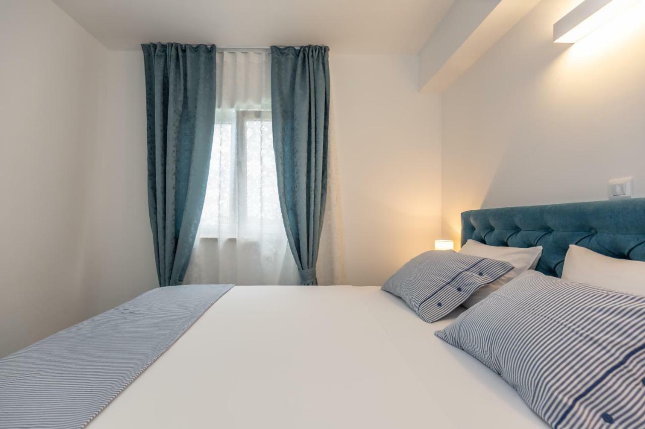 Luxury Apartments Nikolina Sea&City View Makarska Exterior foto