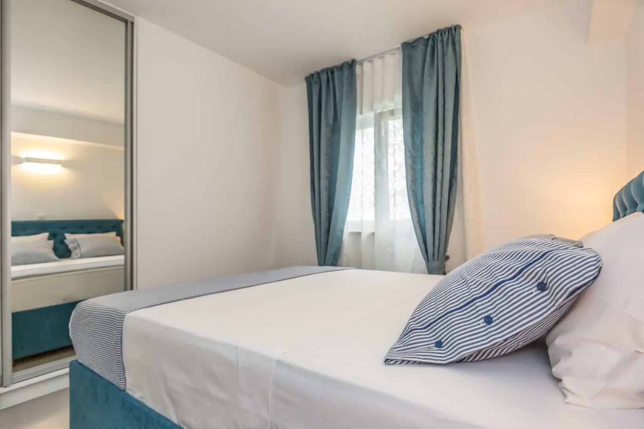 Luxury Apartments Nikolina Sea&City View Makarska Exterior foto